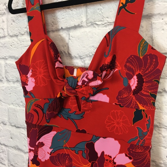 LAST CALL!! NWOT Free People Red Floral Tie Front Dress - Picture 3 of 10